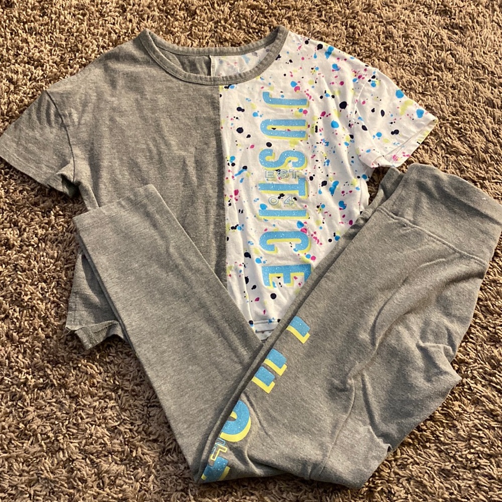 Girl Gray/white Justice crop top & legging set.